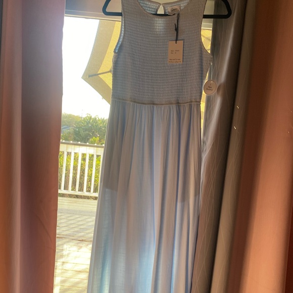 Dresses & Skirts - Light Blue Sleeveless Maxi Dress